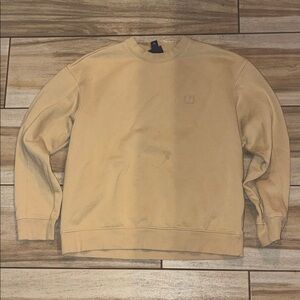 H&M Men's Beige Crewneck Sweater